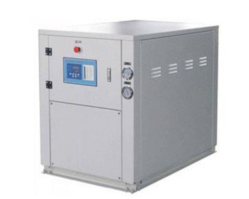 天津水冷低温箱式冷冻机组